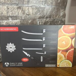 KUNZHISHENG Daily Use Sharp Knives Set of 6. New in box